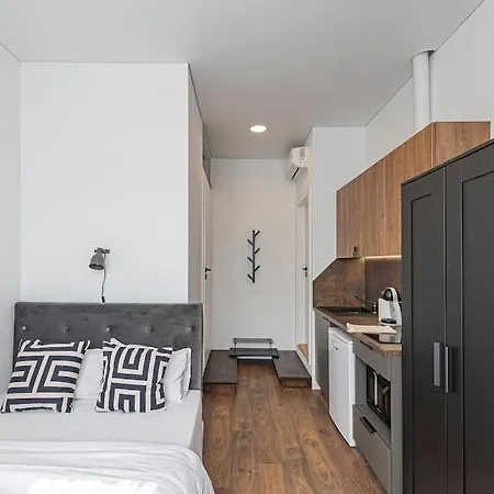 Minimalist Studio 1 By Hostlovers Apartment *